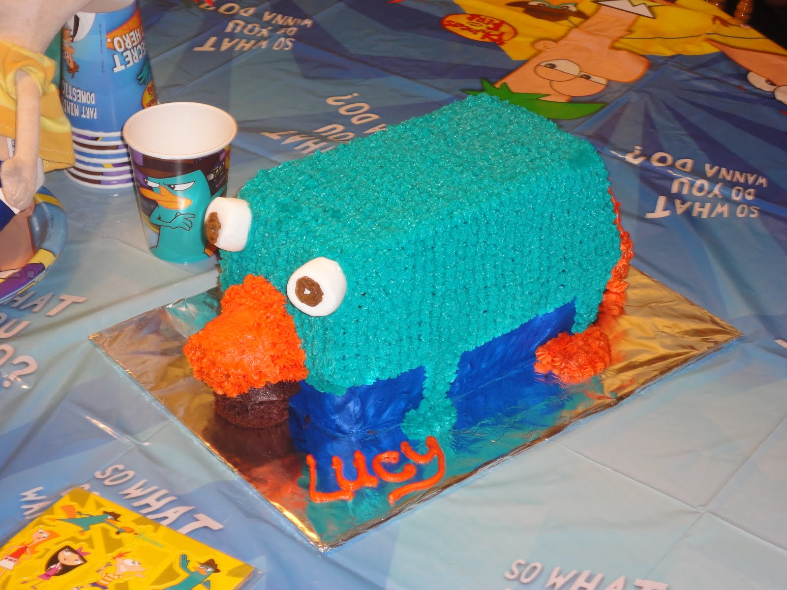 platypus cake