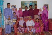 My FaMiLy...(^_^)