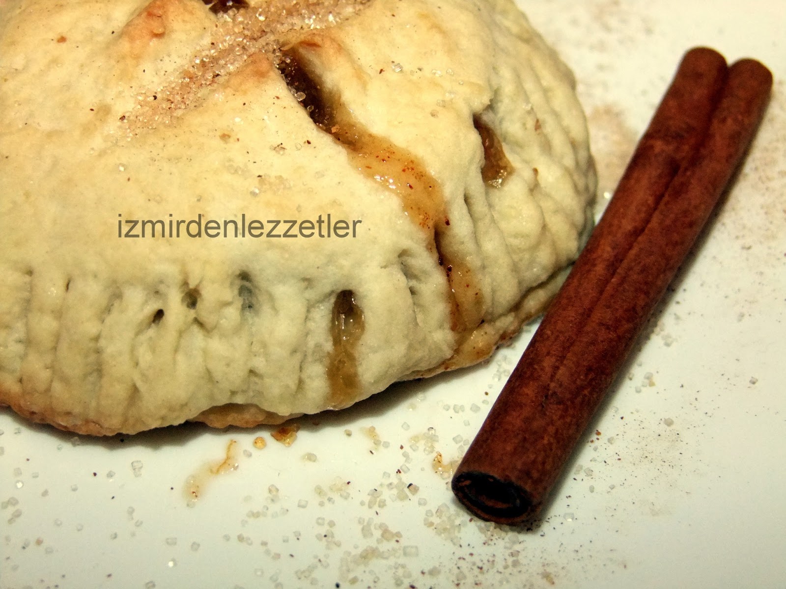 Elmalı Tart Kurabiye İzmirdenlezzetler