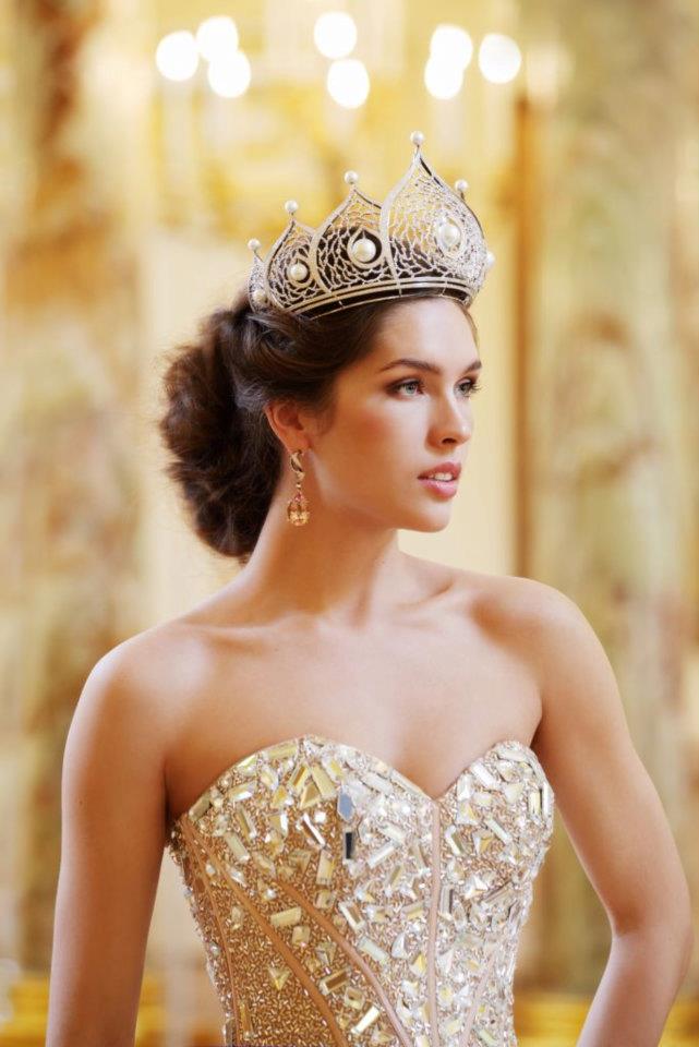 REINAS UNIVERSAL ELIZAVETA GOLOVANOVA MISS RUSSIA 2012, FOTOS OFICIALES