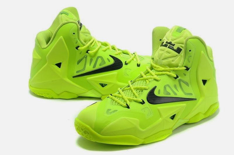 tenis lebron james 11