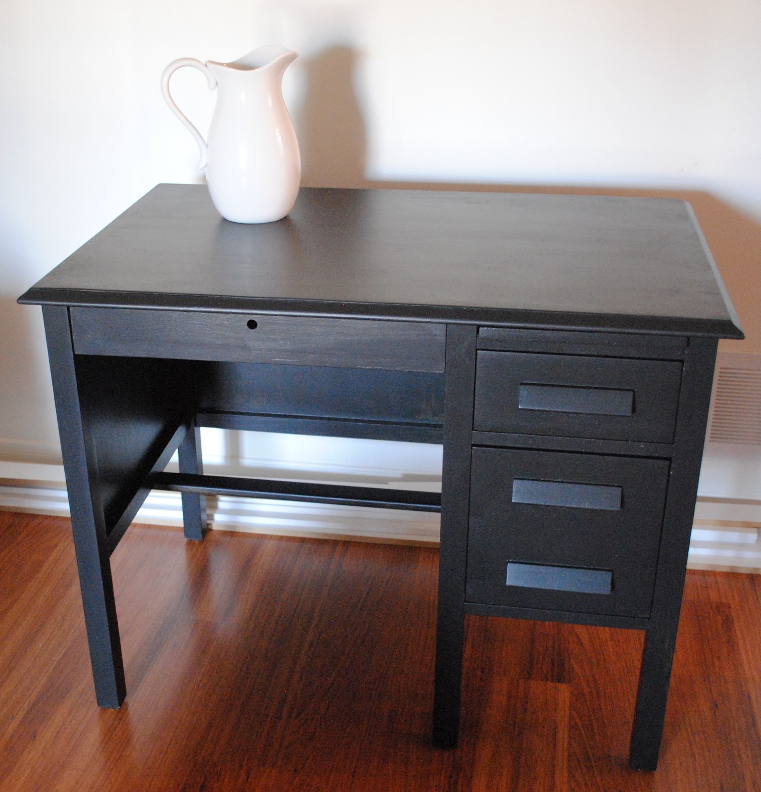 Rustic Maple A Charcoal Black Desk