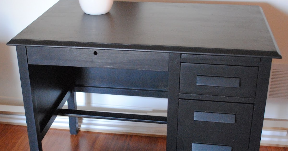 Rustic Maple A Charcoal Black Desk