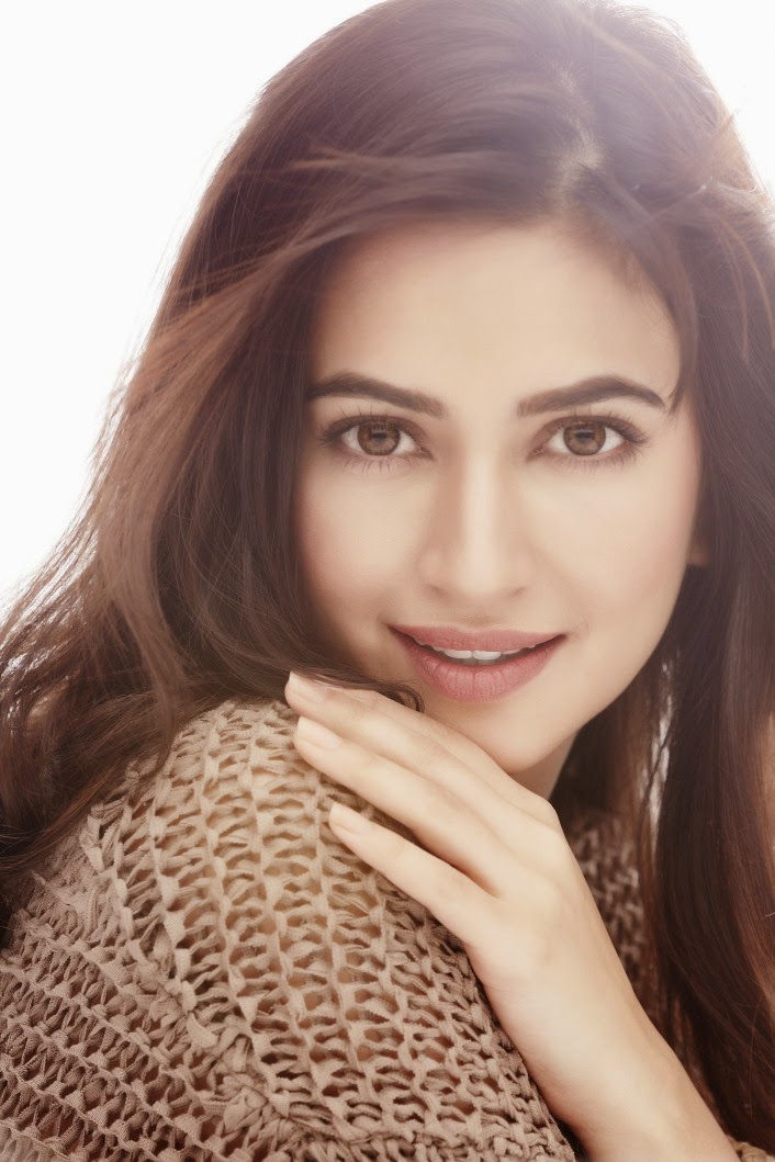 beautiful actress shooting kiss kriti kharbanda latest photo gallery hollywood gossip beautiful actress shooting kiss kriti kharbanda latest photo gallery hollywood gossip