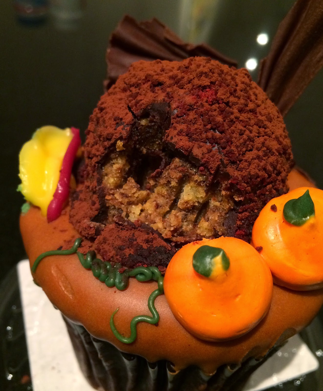 Thanksgiving Cupcake From Whole Foods / ホールフーズのサンクスギビング カップケーキ I'm