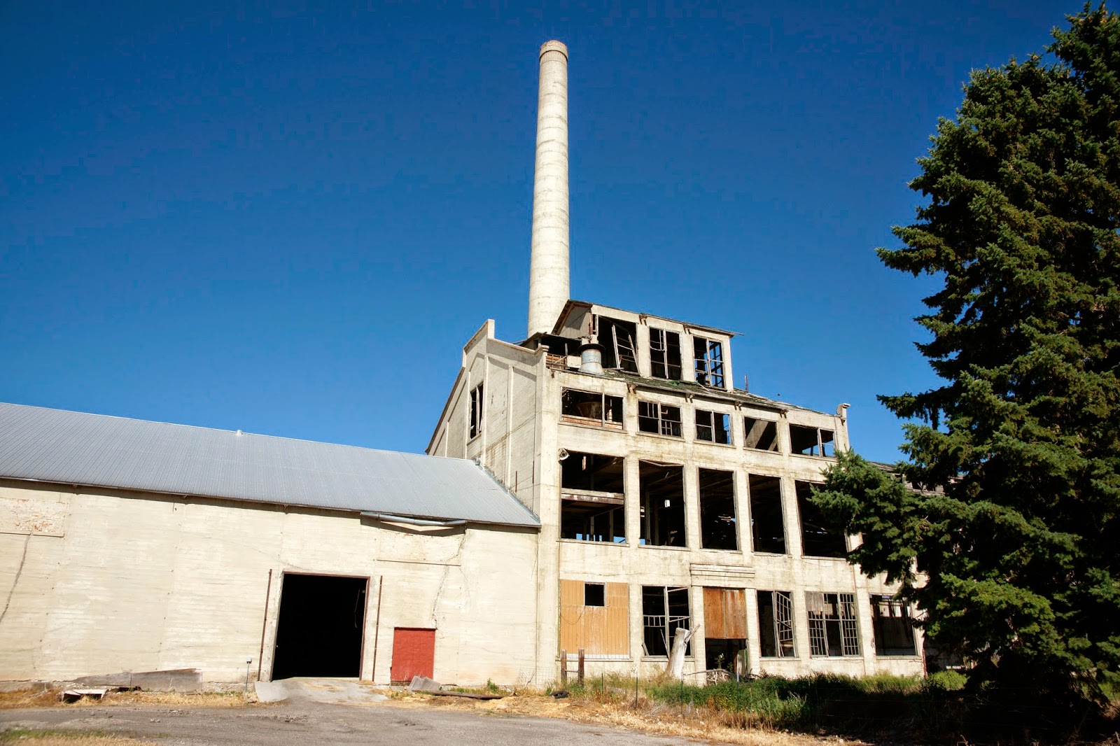 The Old Cowboy and Photography Franklin County Sugar Beet Factory