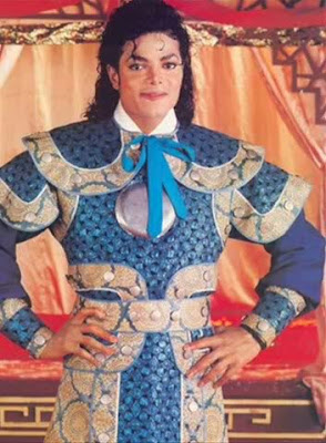 Michael Jackson em ensaio fotográfico com Sam Emerson Michael+jackson+japao+05+%25281%2529