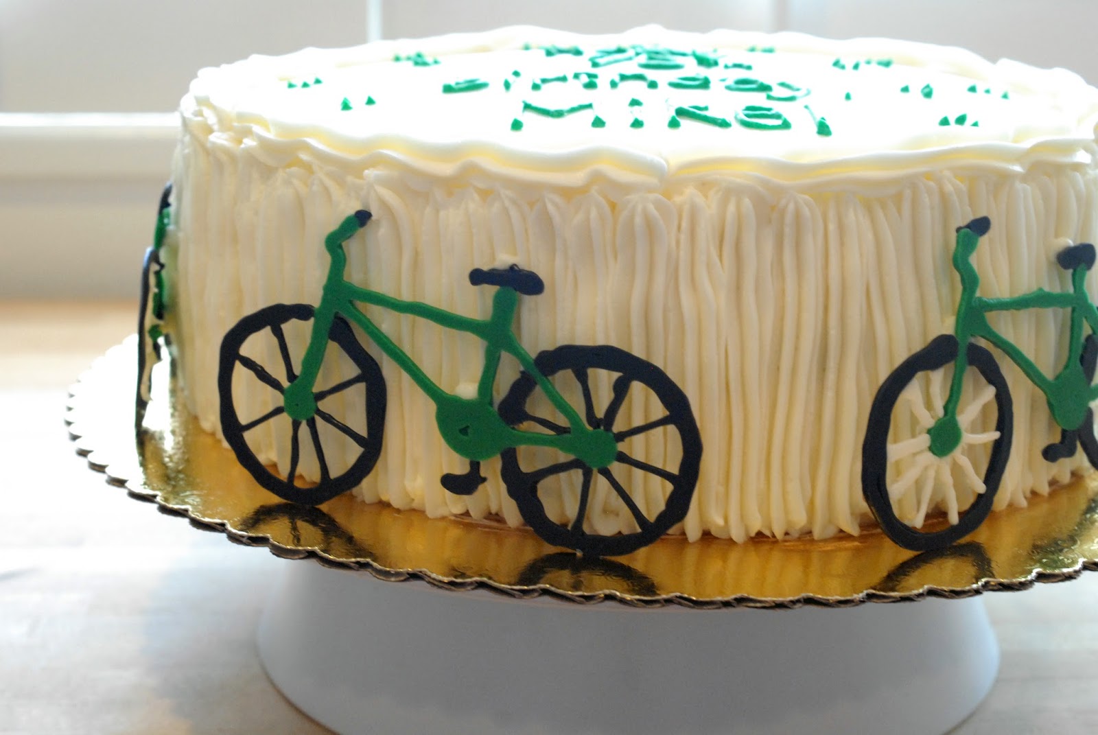 Night Baking Bicycle Cake