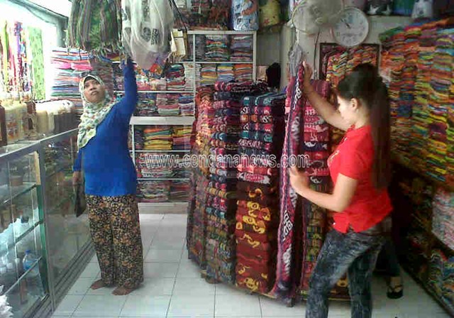 Sepi Pembeli Pasar Seni Kota Mataram Butuh Promosi Cendana News