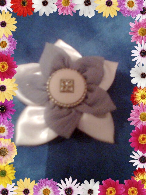 BROCHES DE FUXICO
