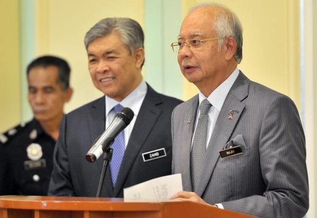 Najib Singkir Muhyiddin dan Senarai Terbaru Kabinet Kerajaan Malaysia 28 Julai 2015 Najib+Zahid