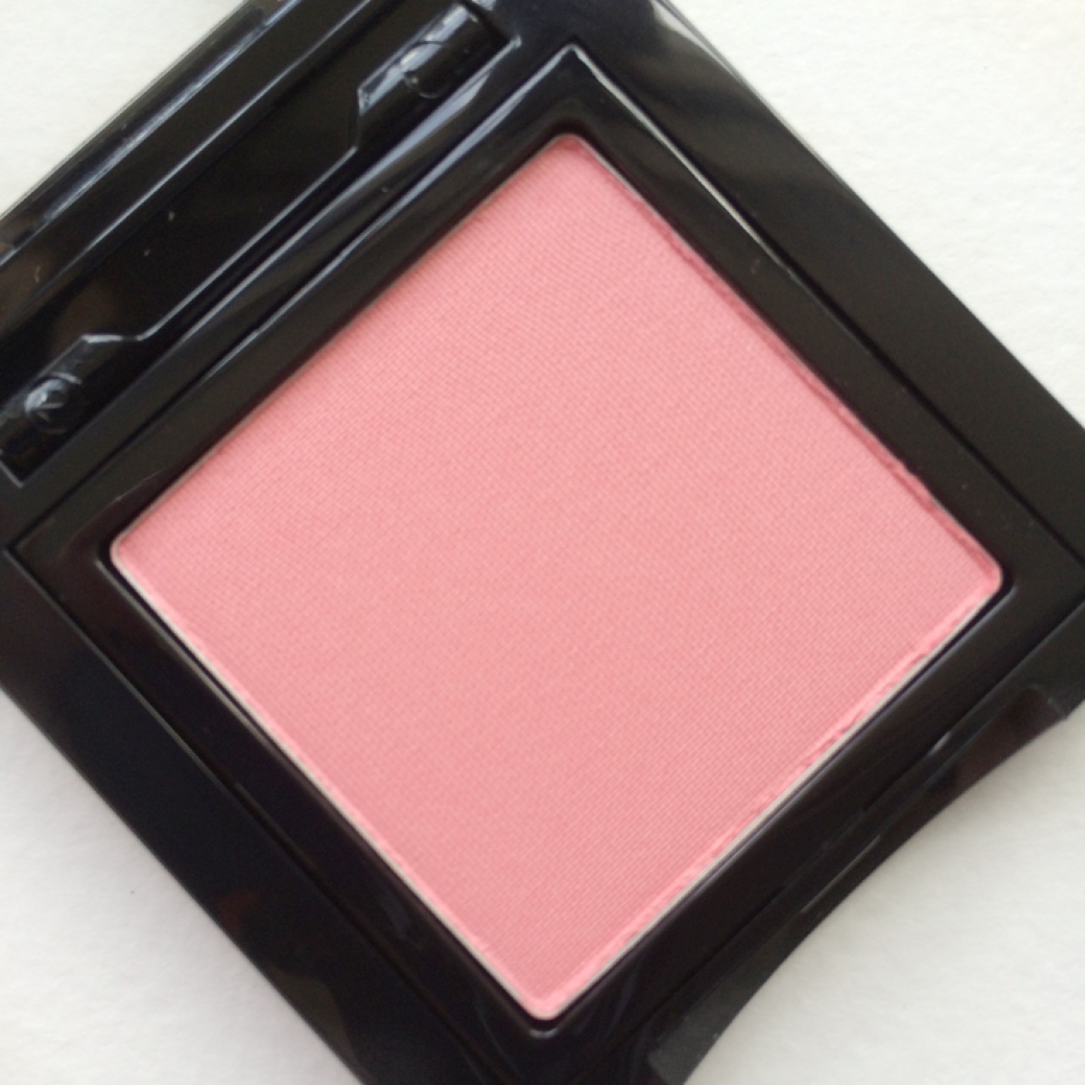 The Quest For Perfection Bobbi Brown Blusher Coral Sugar