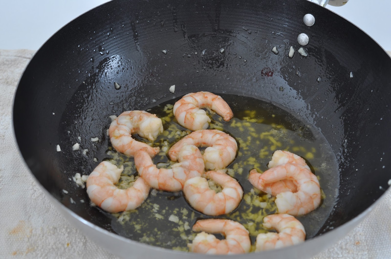 Simple Food King Prawns in Garlic Butter