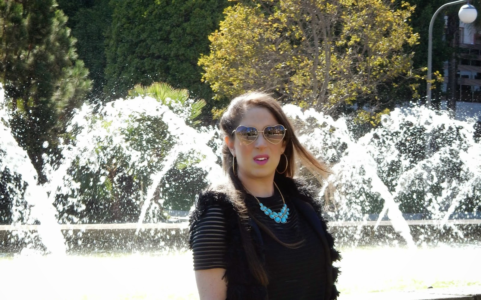 Fun heart sunglasses L.A. fountain