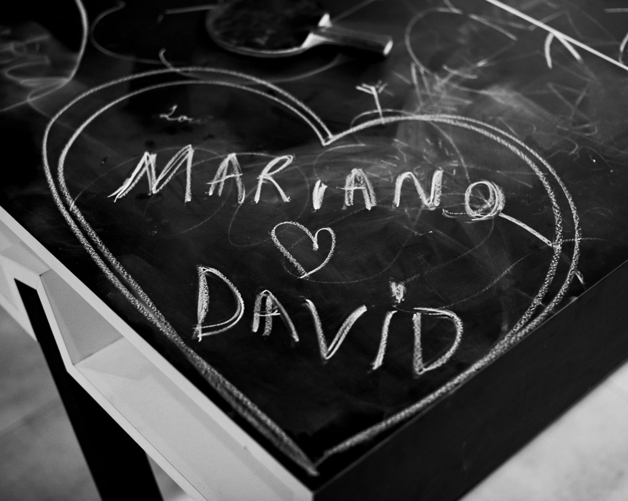 http://2.bp.blogspot.com/-2Yr1Cs6Hecg/Tq0nbLdVAxI/AAAAAAAAIG0/5TtPhp-QV_M/s1600/David-Gandy-Mariano-Vivanco-Homotography-4.jpg