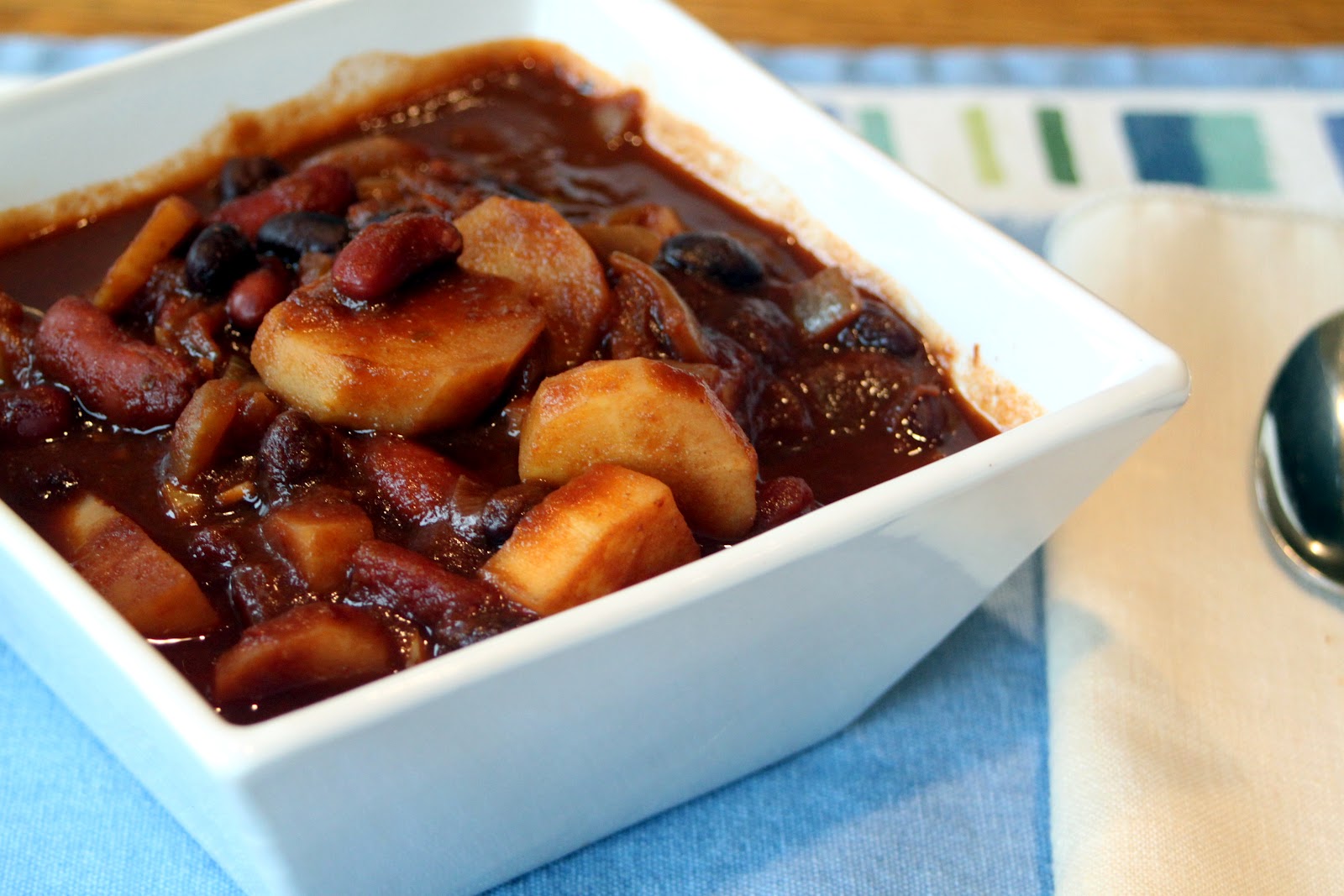 Badger Kitchen Daring Cooks Black Bean & Espresso Chili