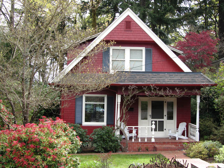 Pin by Dmitriy Dudenkov on architect / rooms Backyard cottage, Red