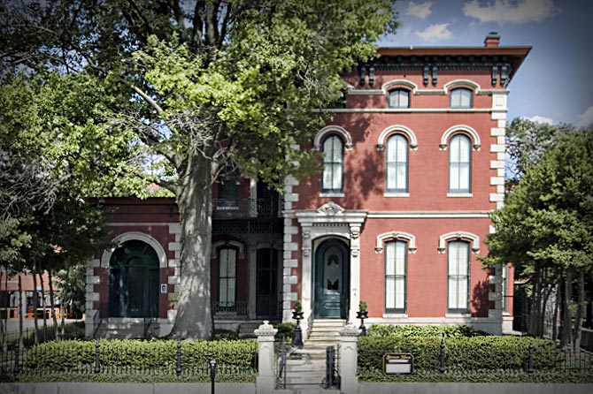 Louisville Wedding Venues Brennan Historic Home and Garden Louisville Wedding Venues Brennan Historic Home and Garden