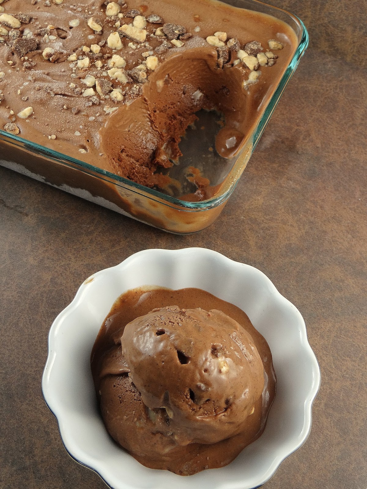 Being A Bear Bear Essentials Ice Cream ( + ChocolateCinnamon Gelato with Toffee Bits )