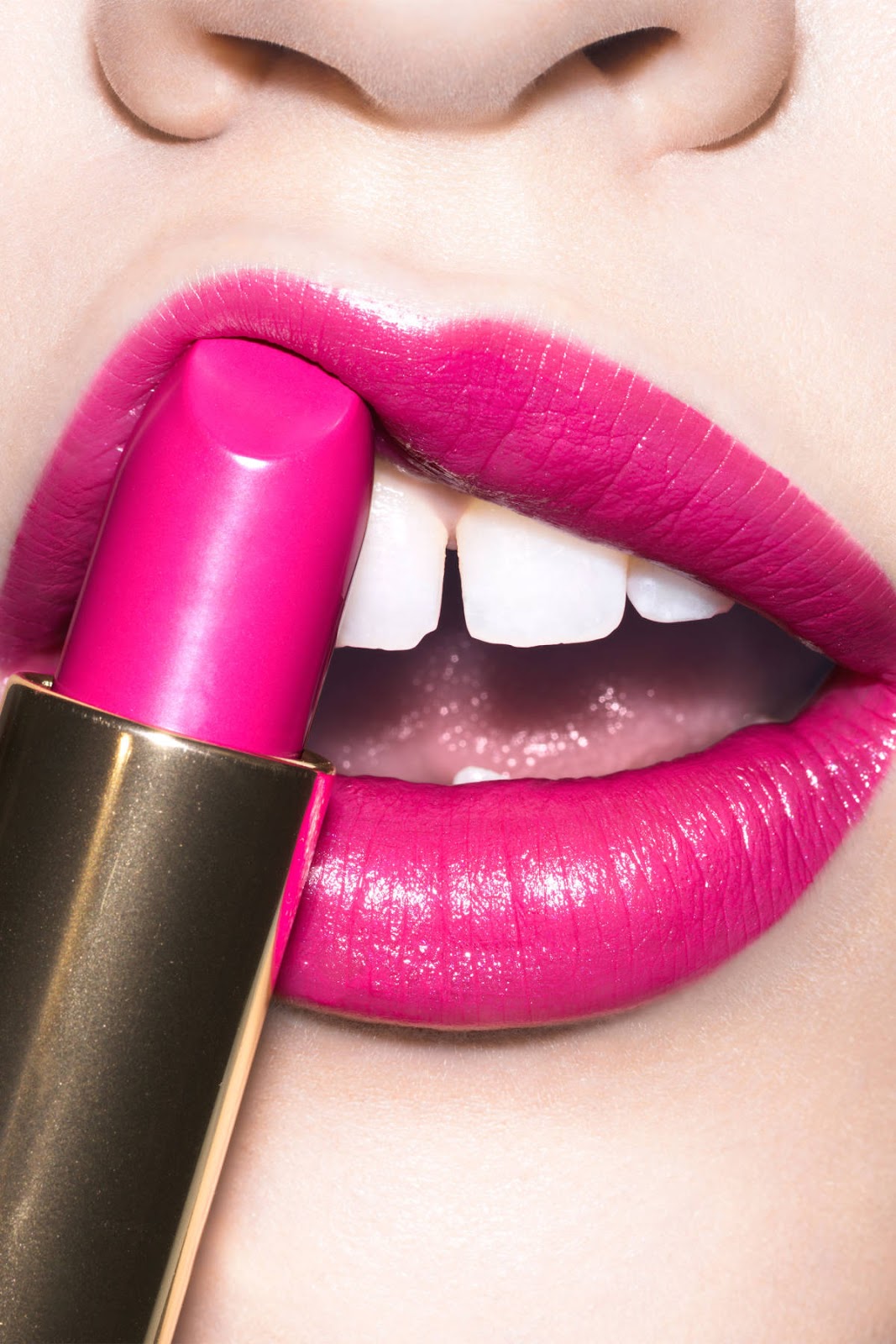 Lipsticks that Make Your Teeth Look WHITER!
