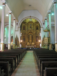 Inside the Iglesia San Jose Apparently you can add "alt text" to these photos