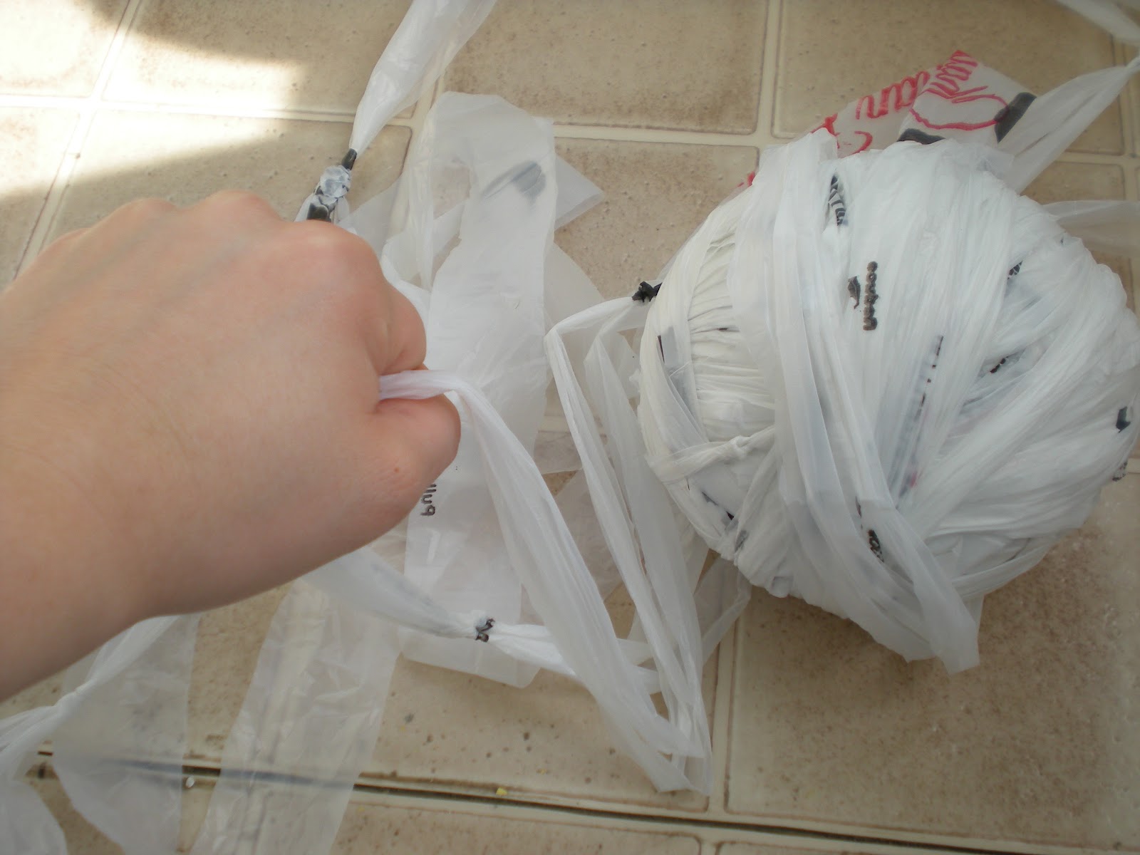 The Crochet Foyer How to Make Plarn