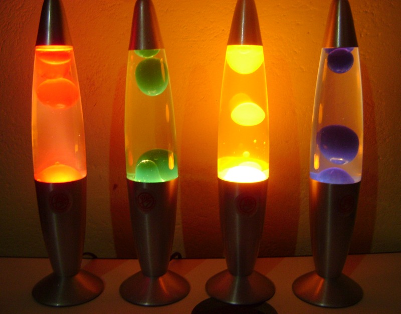 O Cinquentenário da Luminária Lava Design Innova