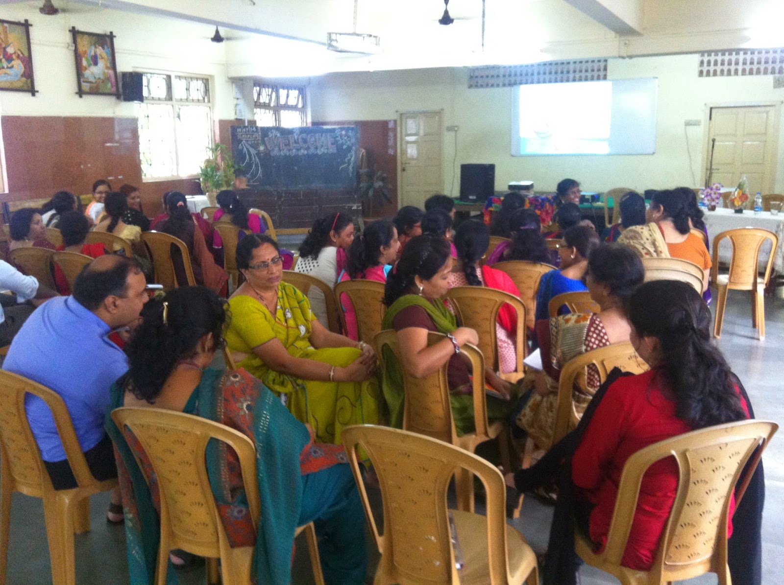 AVEC Mumbai LOURDES HIGH SCHOOL KALYAN TEACHERS' ORIENTATION PROGRAM