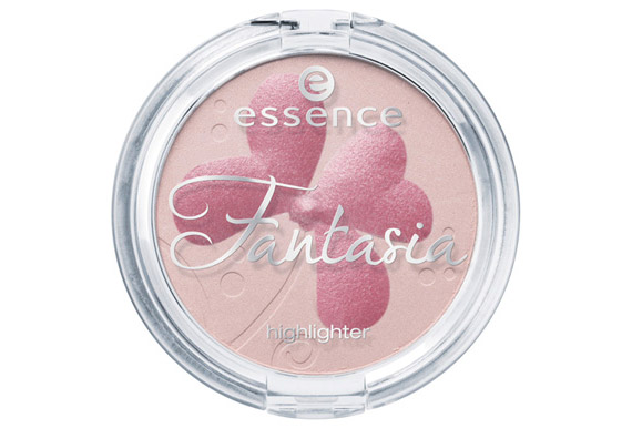Essence-Holiday-2012-Fantasia-Highlighte