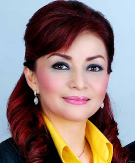 Foto Tetty Paruntu Bupati Tercantik Di Indonesia