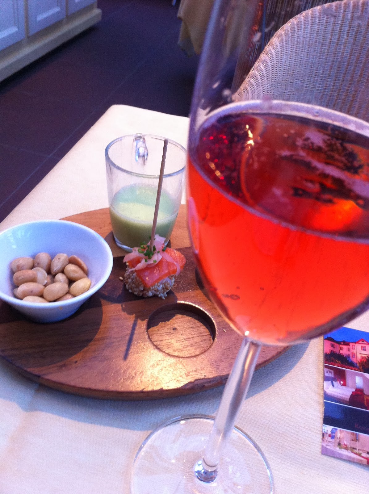 Weinprobe Im Burgenland Viermal Anders Travelworldonline Traveller