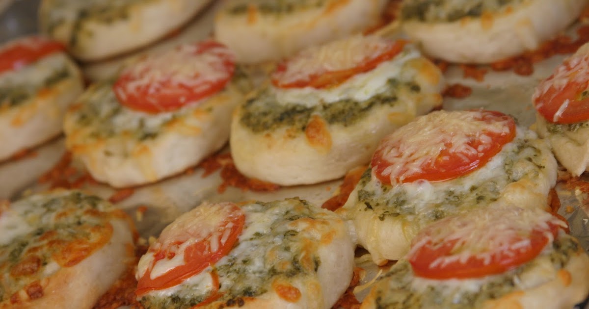 The Joy's of Kitchen Creations Mini Pesto Pizza`s