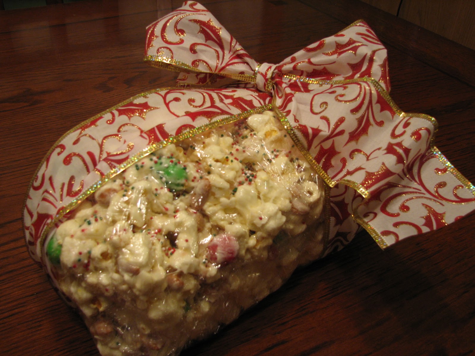 Something A Little Pretty NuttyMellow Popcorn Delight