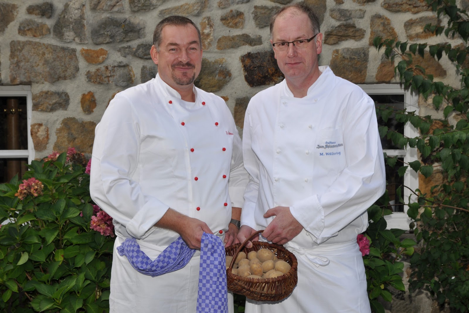 Regensburger Tagebuch Oldtimer Am Domplatz