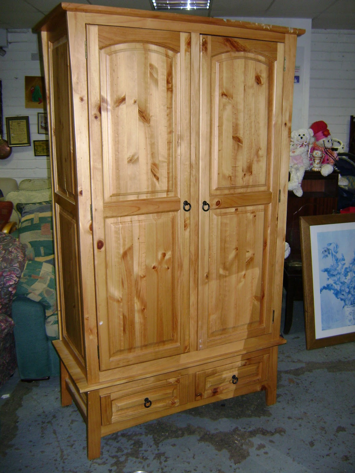 Deccie's Done Deal Second Hand Furniture & House Clearances Two