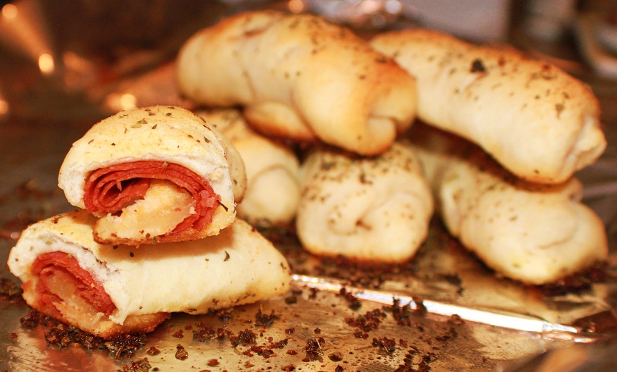 Refrigerator Buttermilk Biscuit Pepperoni Appetizers What's Cookin