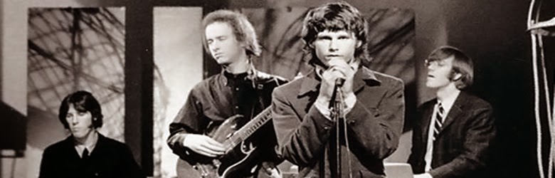 John O'Groats Pub - The Doors foi uma banda de rock psicodélico  norte-americana formada em 1965 em Los Angeles, na Califórnia. O grupo era  composto por Jim Morrison (voz), Ray Manzarek (teclados)