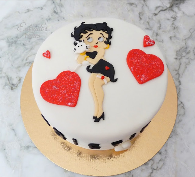 Tarta Betty Boo con fondant - 1