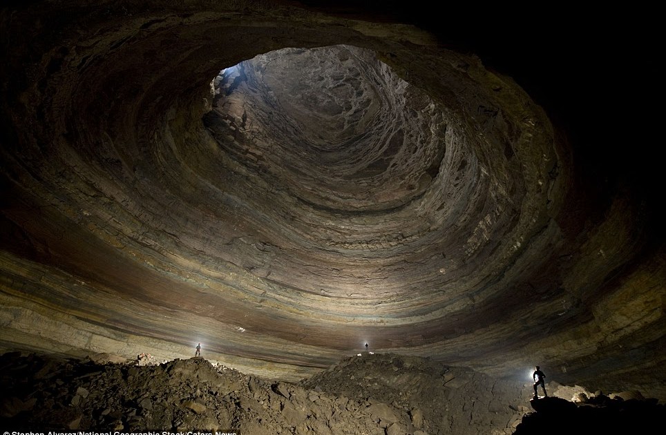 Karst Worlds Inside the 'Rumble Room' Incredible images show vastness