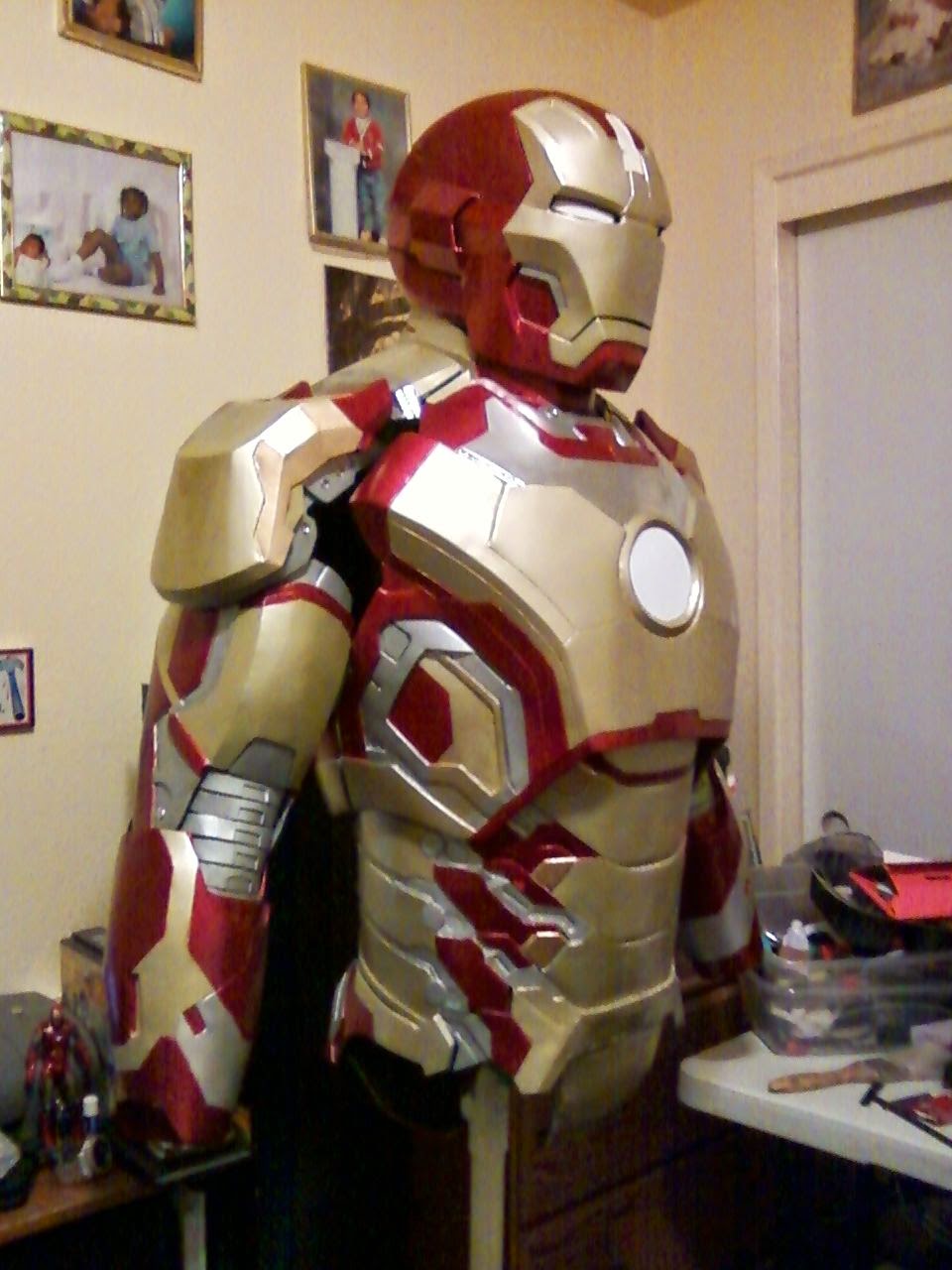 Zenkail's Mind Build or Buy an Iron Man Suit For Every Halloween