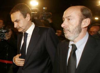 España - Posibles Elecciones Anticipadas Zapatero_Rubalcaba_llegada_Mondragon