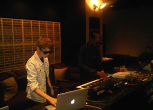 JUSTIN BIEBER JUSTIN BIEBER
