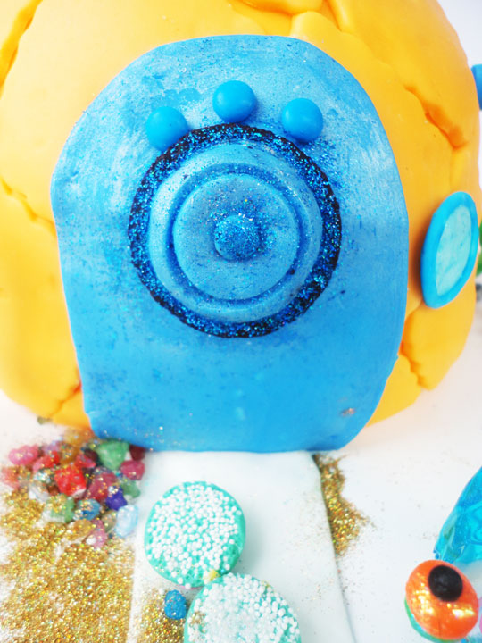 .Amanda Cupcake. Sweet Dreamer ♥ He Lives In A Pineapple