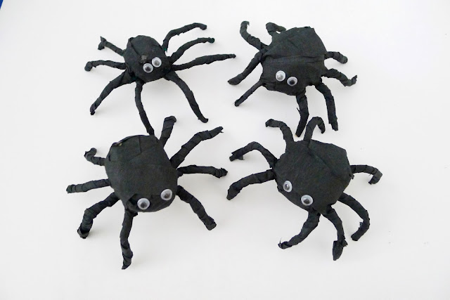 Cute Halloween Spider Decor