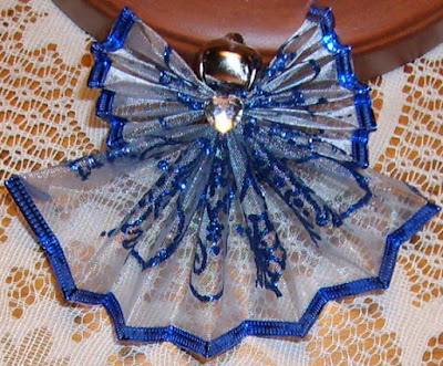 Fan folded wire ribbon angels 5