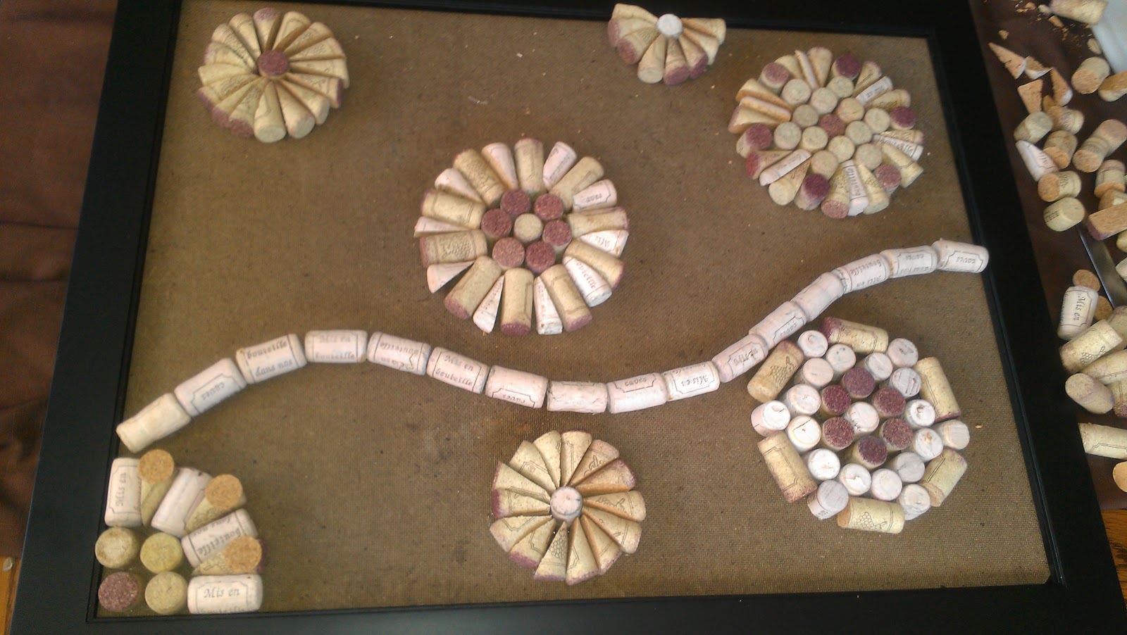 rainysunraynails Howto Cork Board. (unrelated nail art)