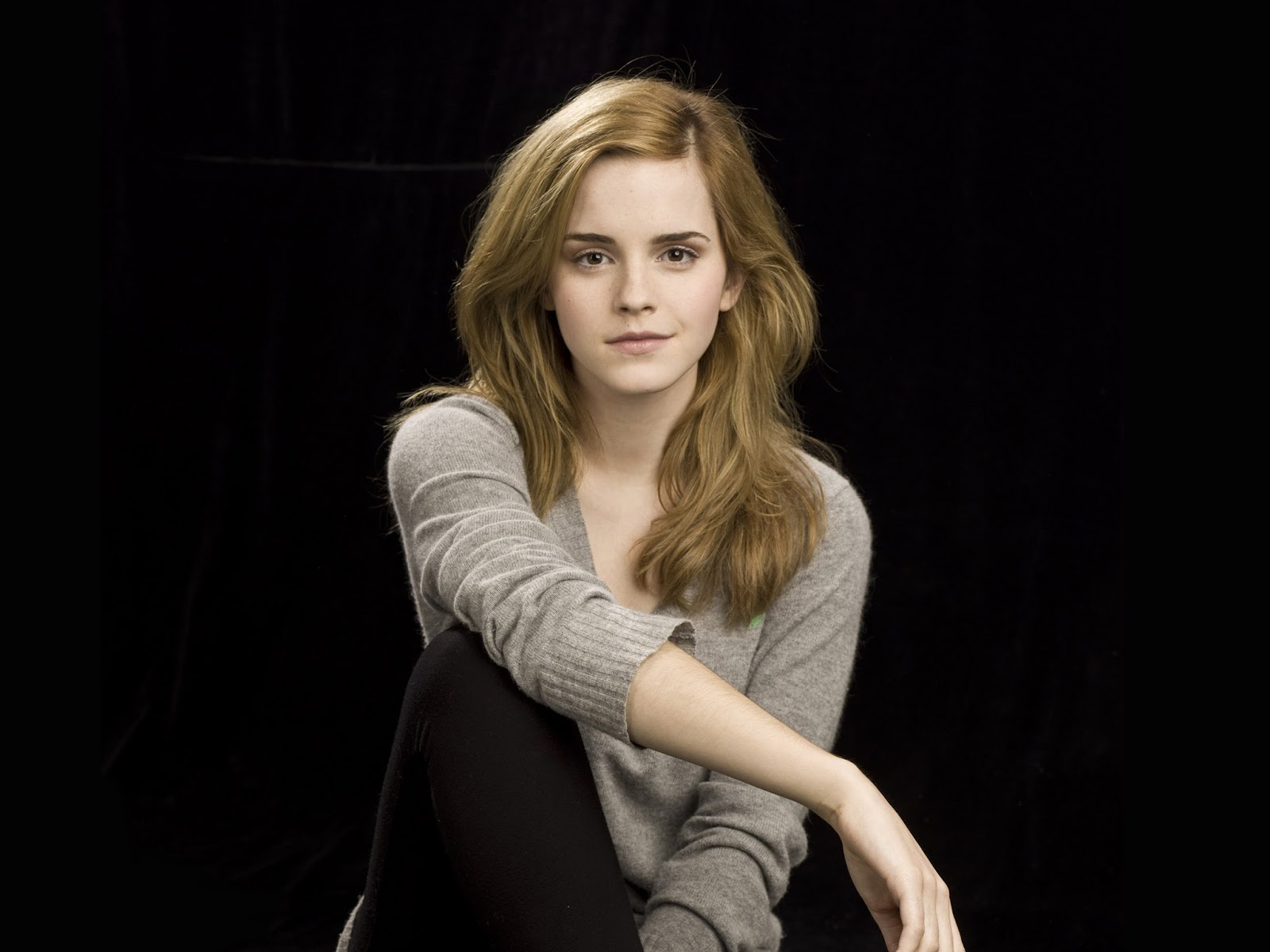 Emma Watson Cute HD Image