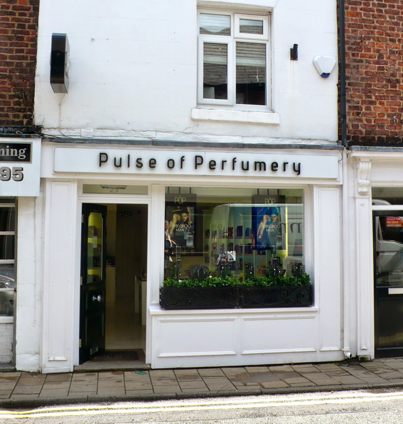 Odiferess Scent Shopping In Knutsford At Pulse Of Perfumery & The