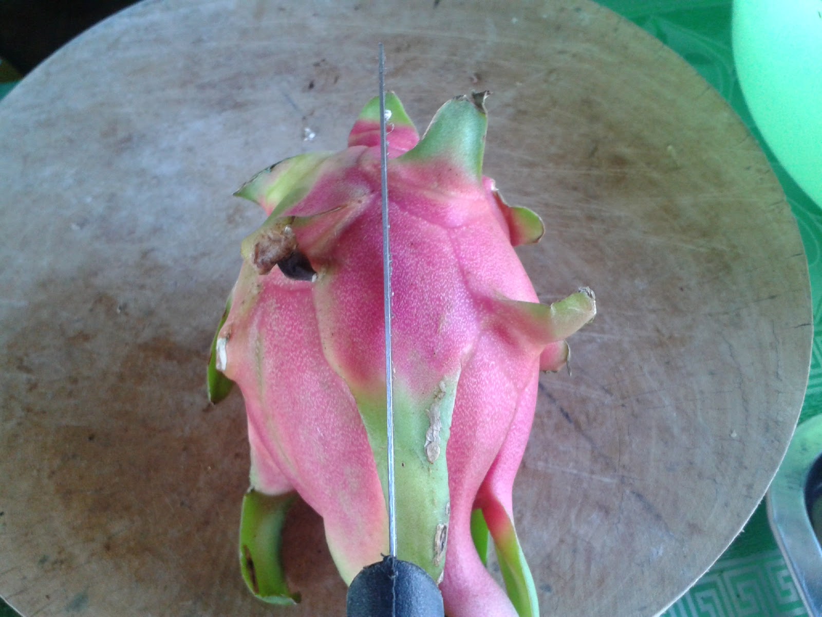 Show, How to eat Dragon Fruit Raw Without Spoon Aerk Dragon Fruit