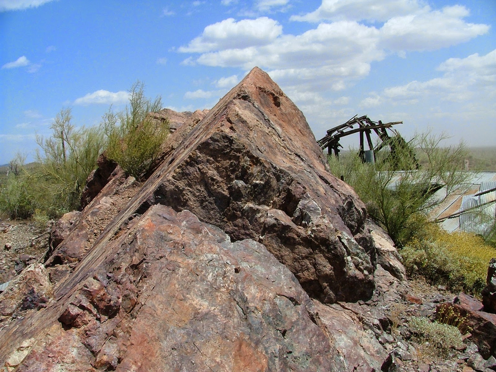 Gold Prospecting Prospector's Guide to Finding Gold GOLD, GOLD, GOLD!